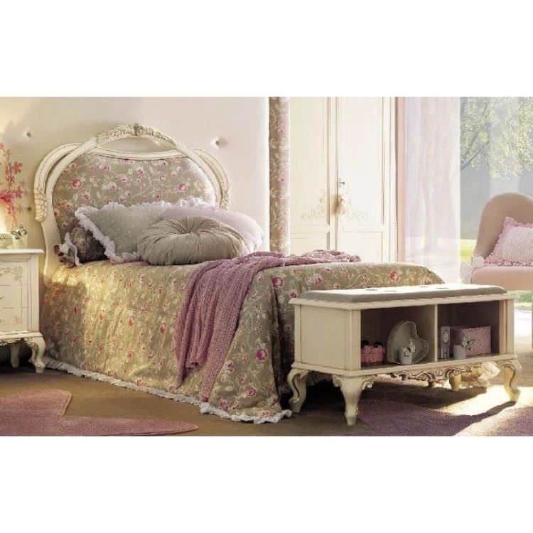 Кровать отделка кремовый полуматовый лак (Cipria), ткань cat. A, декор серебро (Argento) GC.BD.CS.420