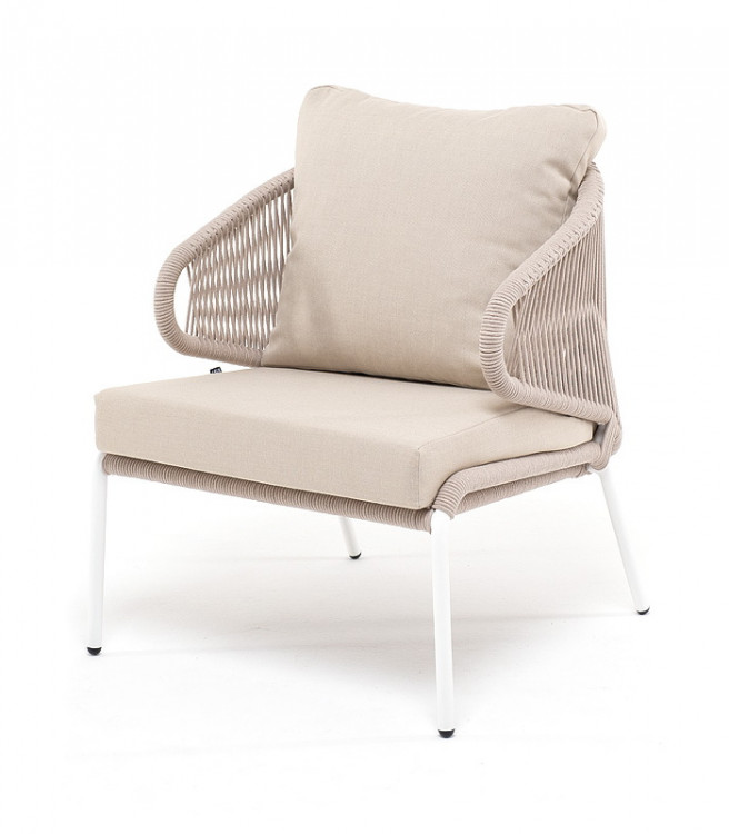 Кресло "Милан" плетеное из роупа, каркас алюминий белый, роуп бежевый круглый, ткань бежевая